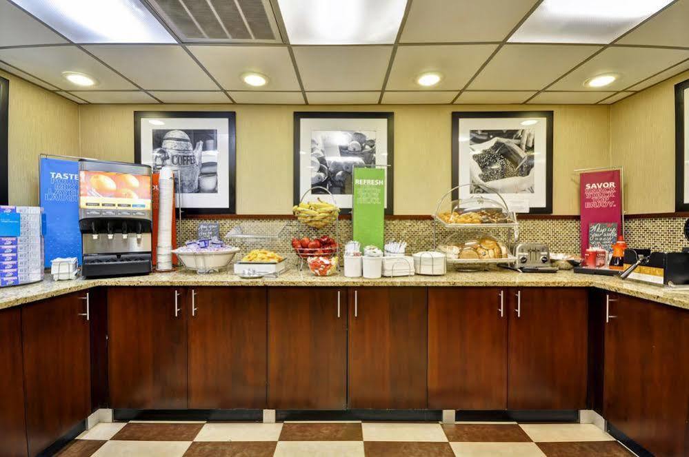 Motel 6 Fayetteville - I-95 المظهر الخارجي الصورة